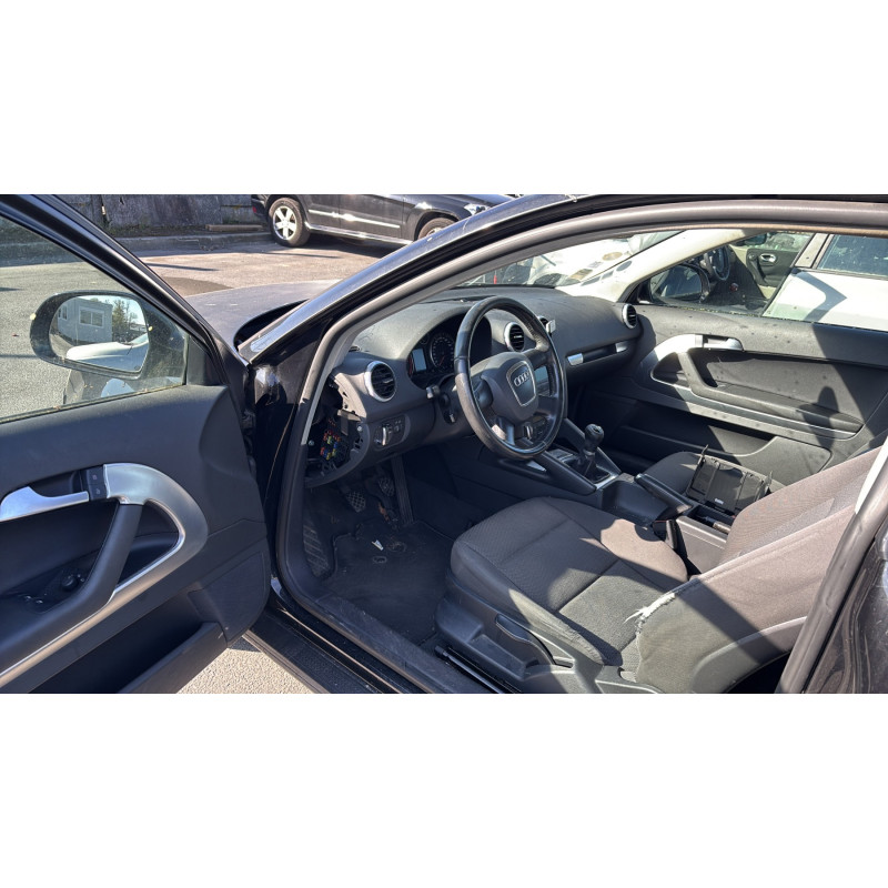 Porte avant gauche AUDI A3 2 Photo n°15