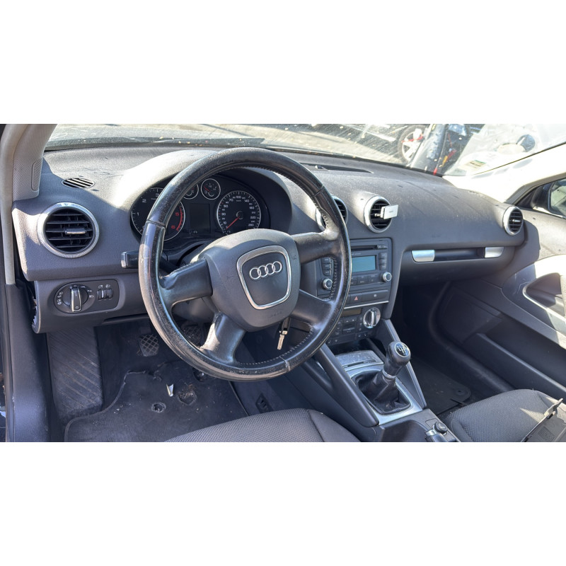 Porte avant gauche AUDI A3 2 Photo n°18