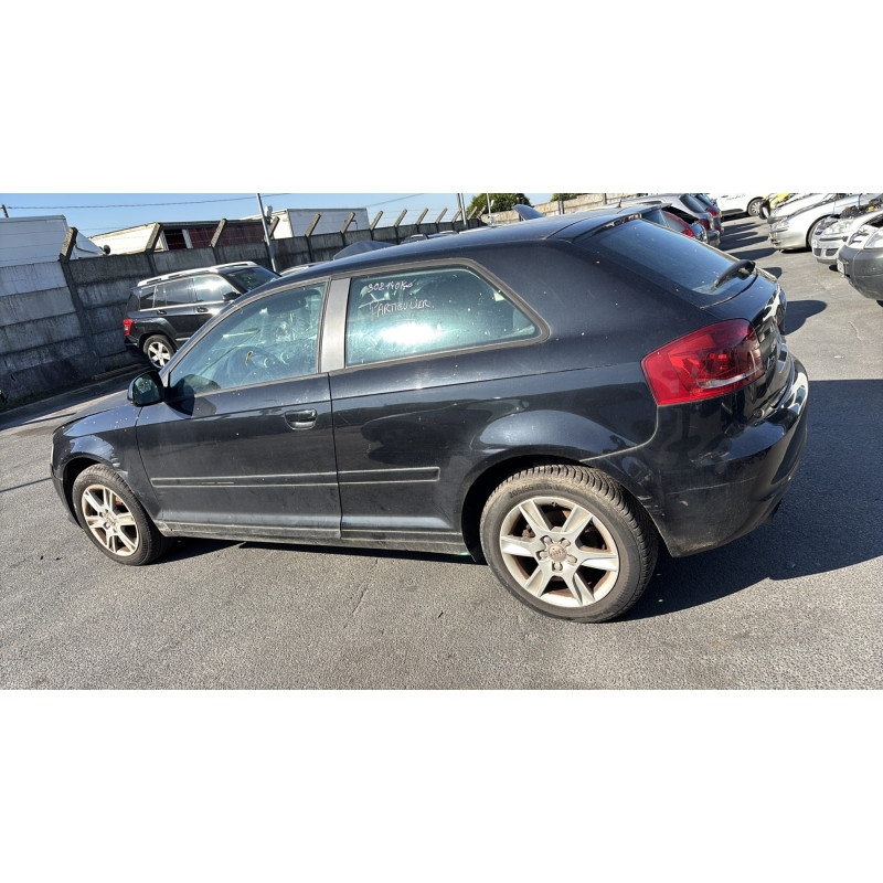 Serrure de coffre AUDI A3 2 Photo n°11