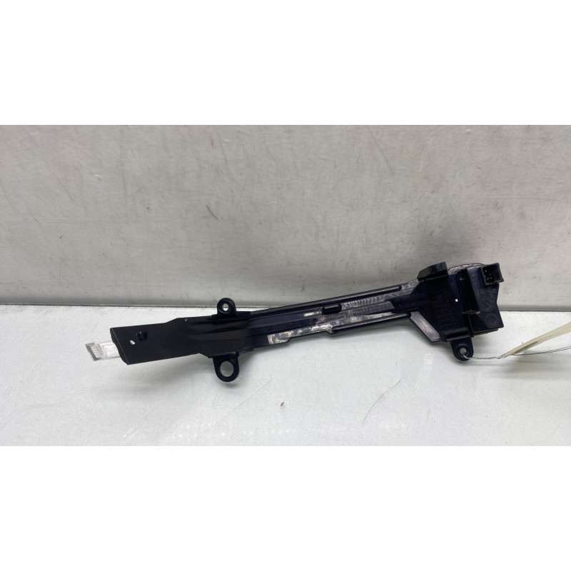 Repetiteur clignotant avant gauche (Feux) SEAT ATECA Photo n°2