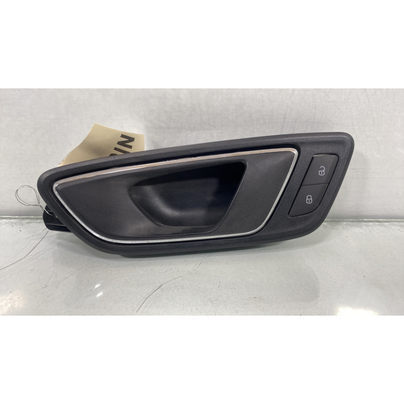 Poignee interieur avant gauche SEAT ATECA Photo n°1