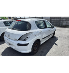 Vitre avant droit PEUGEOT 308 1