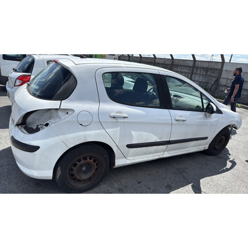 Vitre avant droit PEUGEOT 308 1 Photo n°10