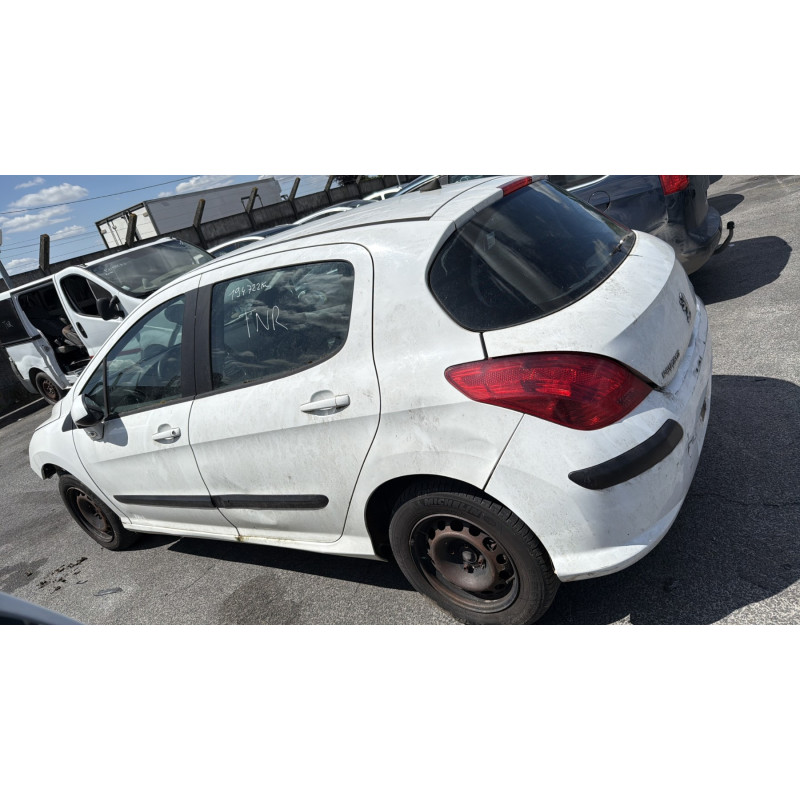 Vitre avant droit PEUGEOT 308 1 Photo n°11
