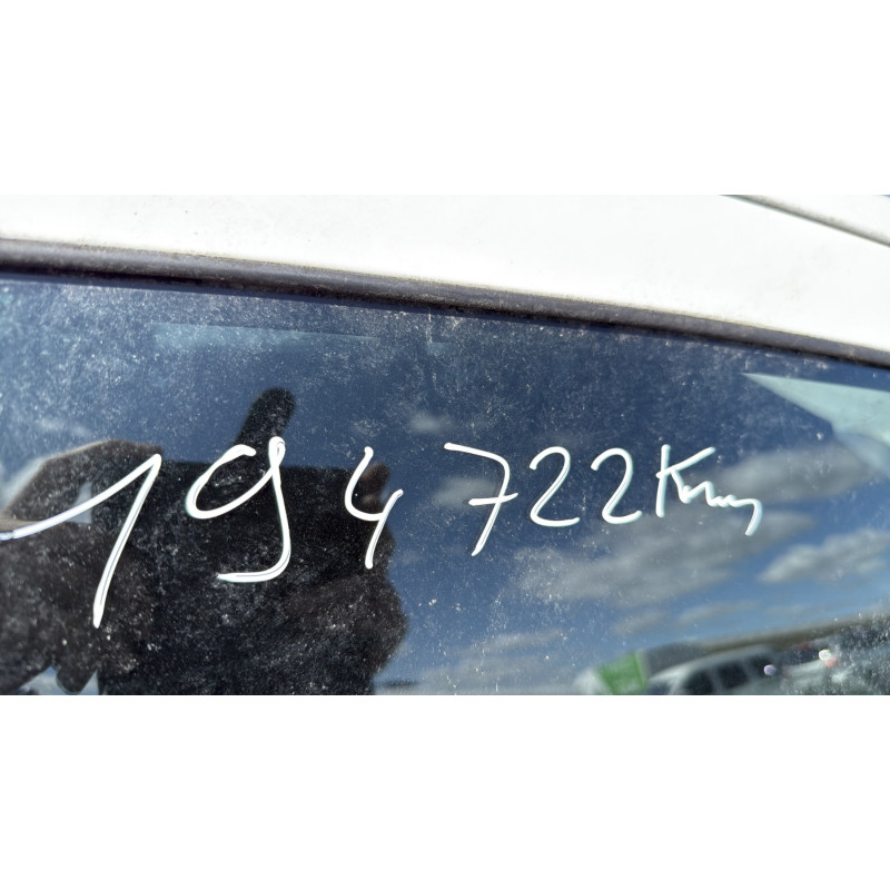 Vitre avant droit PEUGEOT 308 1 Photo n°16