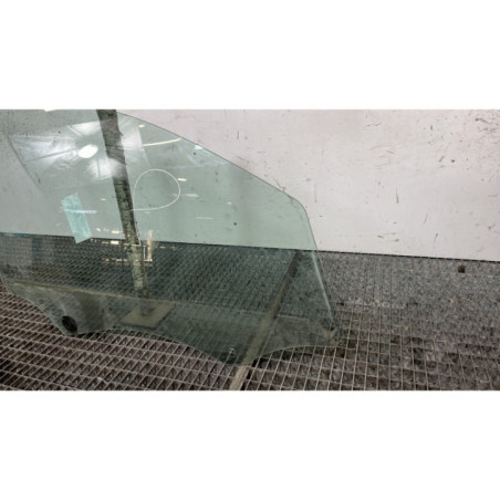 Vitre avant droit PEUGEOT 308 2