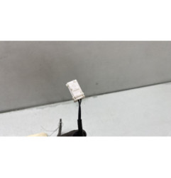 Attache ceinture arriere gauche PEUGEOT 308 2