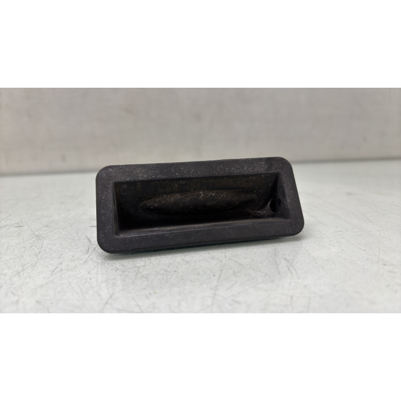 Bouton de coffre FORD KUGA 1 Photo n°1