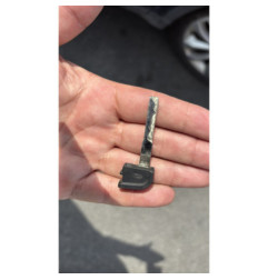 Bouton de coffre FORD KUGA 1