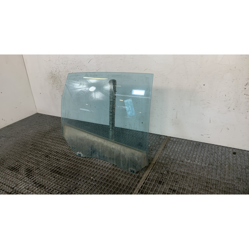 Vitre arriere droit FORD KUGA 1 Photo n°3