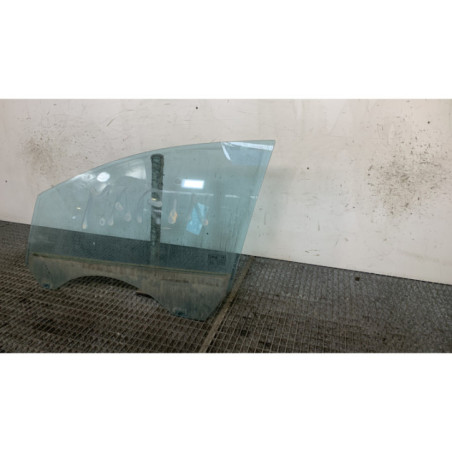 Vitre avant gauche FORD KUGA 1