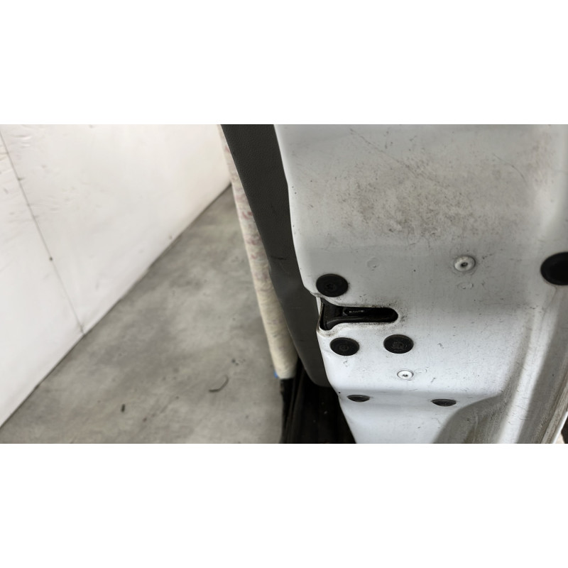 Porte avant droit RENAULT MEGANE 3 Photo n°5