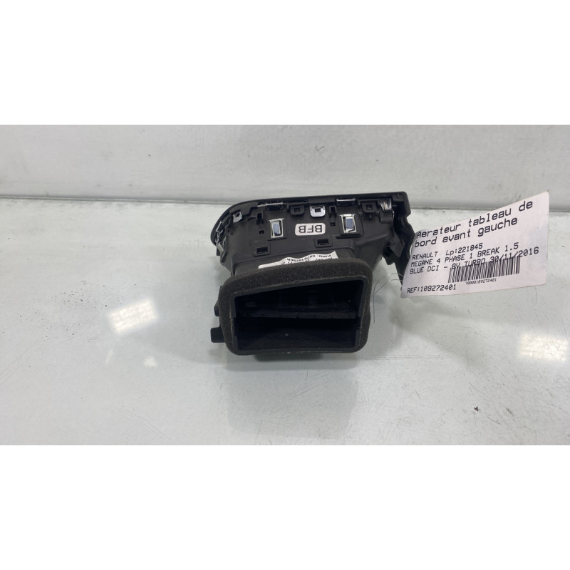 Aerateur tableau de bord avant gauche RENAULT MEGANE 4 Photo n°1