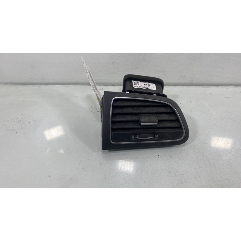 Aerateur tableau de bord avant gauche RENAULT MEGANE 4 Photo n°3