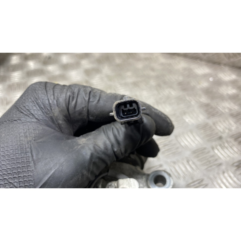 Compresseur clim RENAULT MEGANE 4 Photo n°4