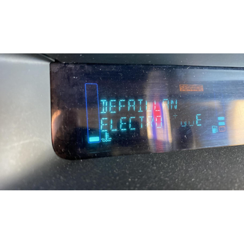 Bouton de coffre RENAULT GRAND SCENIC 2 Photo n°20