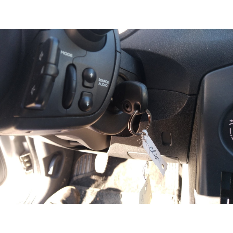 Boitier air bag RENAULT CLIO 3 Photo n°13