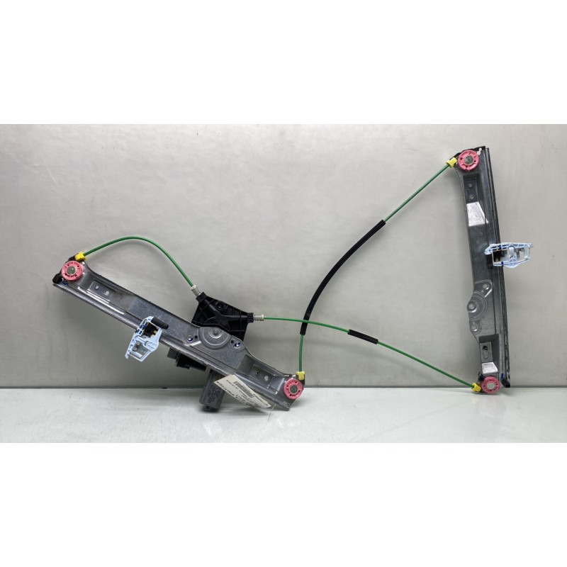Leve vitre electrique avant droit OPEL CORSA E Photo n°1
