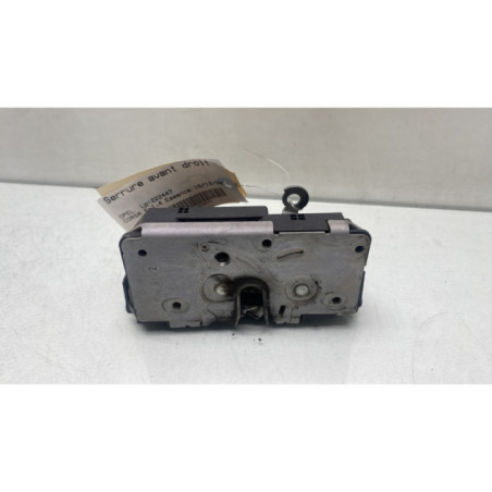 Serrure avant droit OPEL CORSA E Photo n°1