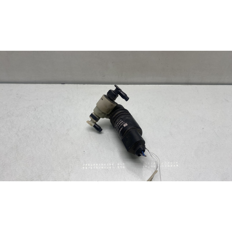 Pompe lave glace avant OPEL CORSA E Photo n°4