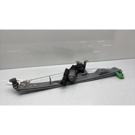 Leve vitre electrique avant droit RENAULT SCENIC 2 Photo n°1