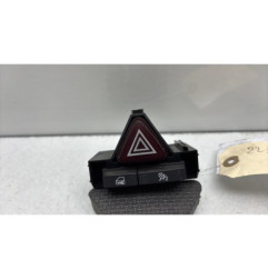 Bouton de warning OPEL CORSA D Photo n°1