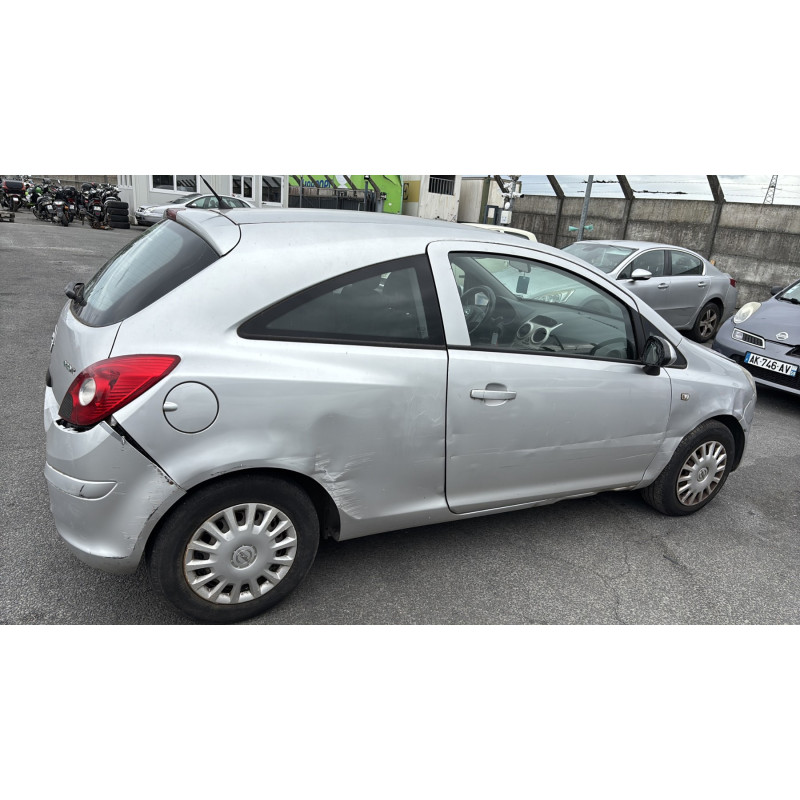 Bouton de warning OPEL CORSA D Photo n°9