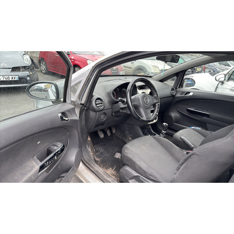Bouton de warning OPEL CORSA D Photo n°12