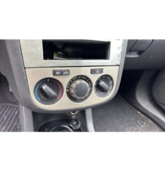 Bouton de warning OPEL CORSA D