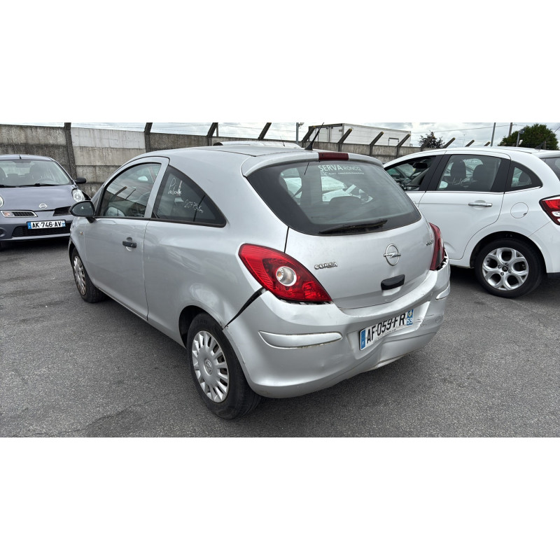 Boitier de prechauffage OPEL CORSA D Photo n°8