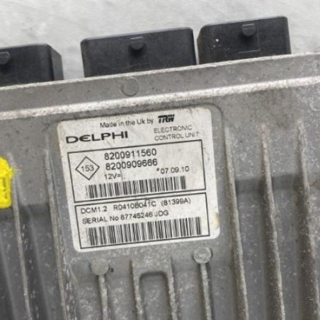 Calculateur moteur RENAULT CLIO 3