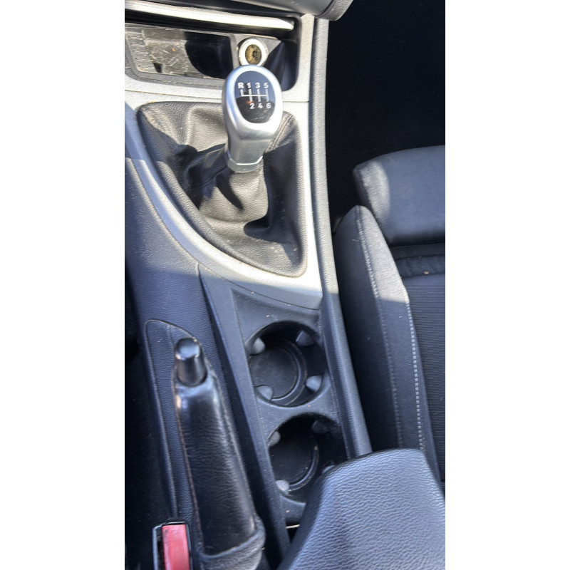 Poignee porte avant gauche BMW SERIE 1 E87 Photo n°20