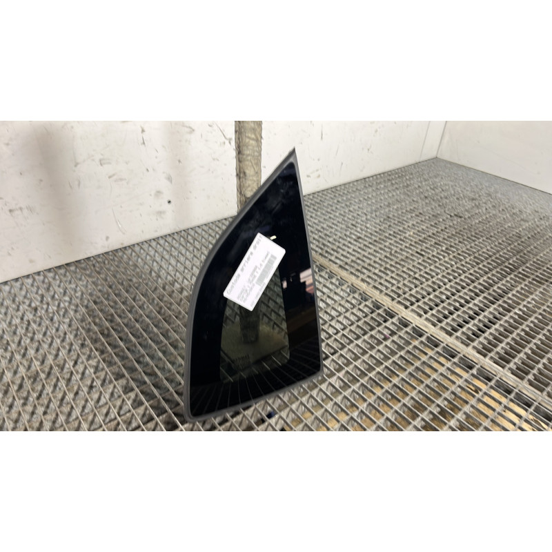 Custode arriere droit RENAULT CAPTUR 1 Photo n°2