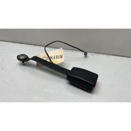Attache ceinture avant droit RENAULT CAPTUR 1 Photo n°1