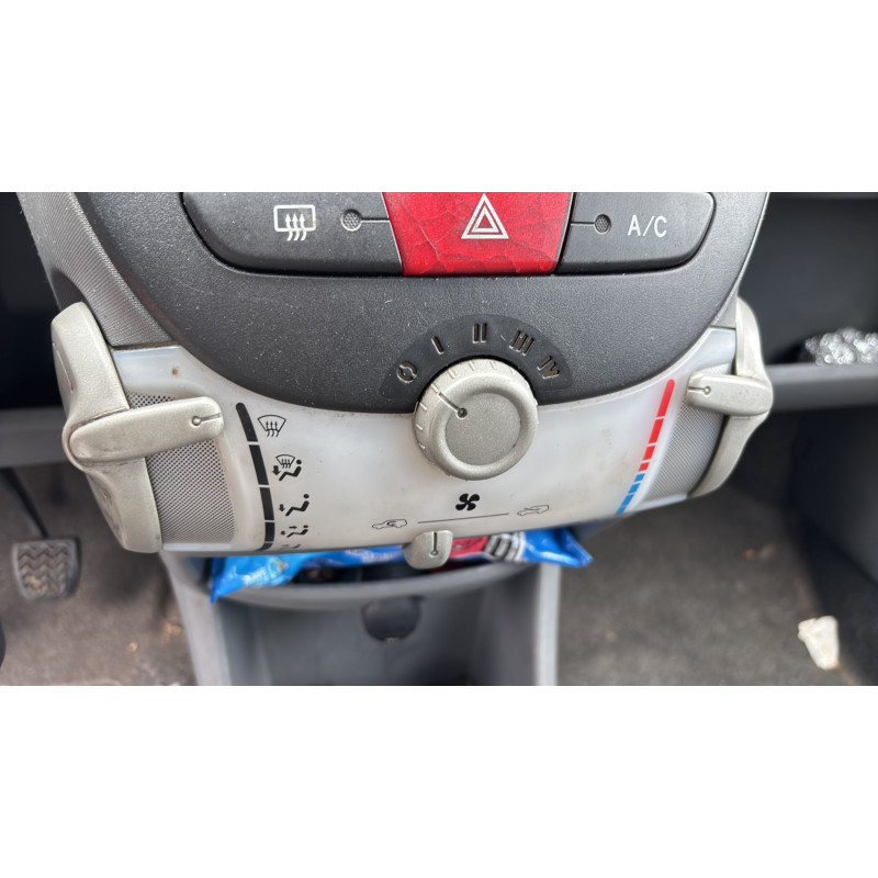 Bras essuie glace arriere CITROEN C1 1 Photo n°19