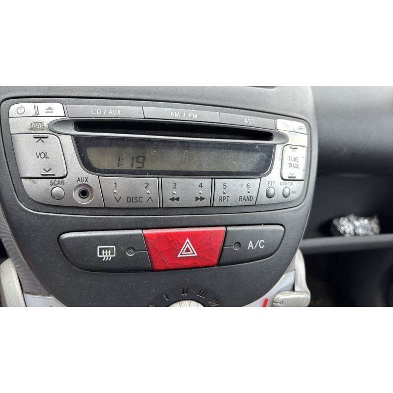Bras essuie glace arriere CITROEN C1 1 Photo n°20