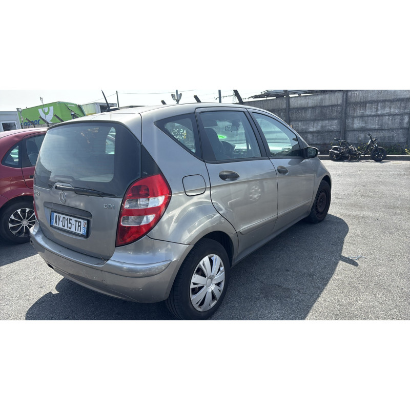 Aile avant droit MERCEDES CLASSE A 169 Photo n°8