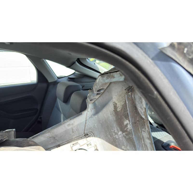 Feu arriere principal gauche (feux) FORD FOCUS 2 Photo n°14