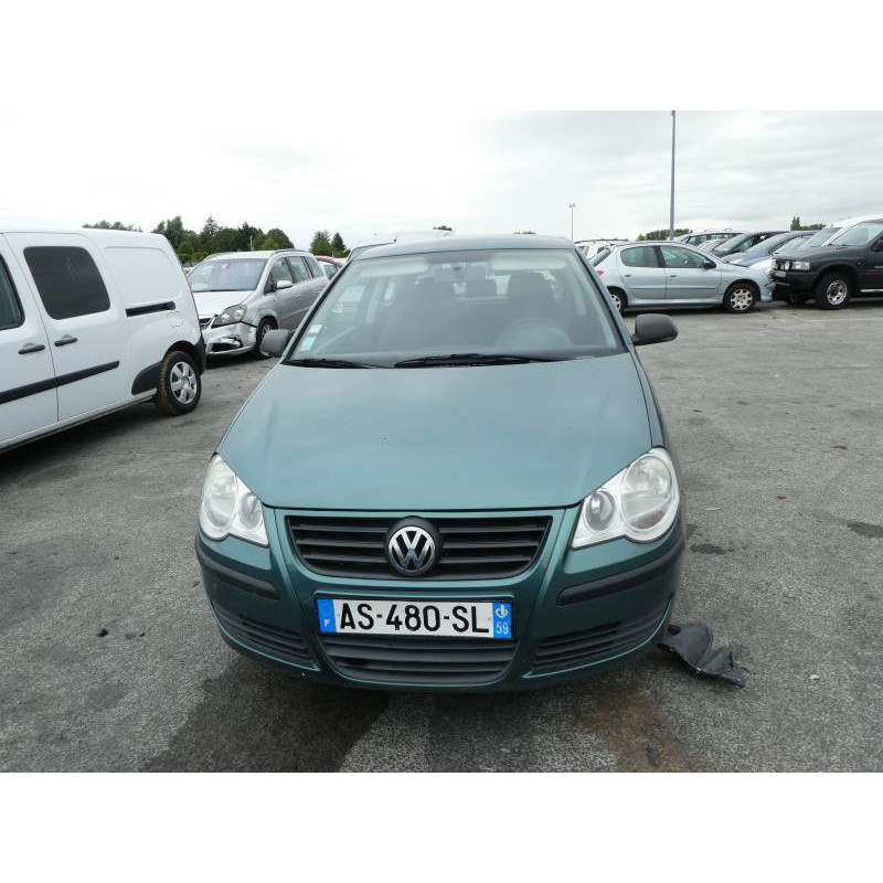 Charniere de capot VOLKSWAGEN POLO 4 Photo n°18
