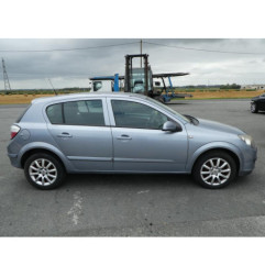 Charniere de capot OPEL ASTRA H