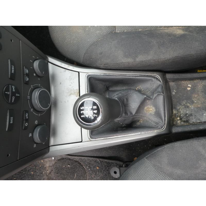 Charniere de capot OPEL ASTRA H Photo n°21