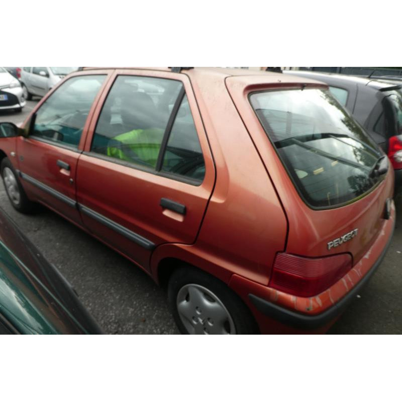 Leve vitre mecanique arriere gauche PEUGEOT 106 Photo n°16