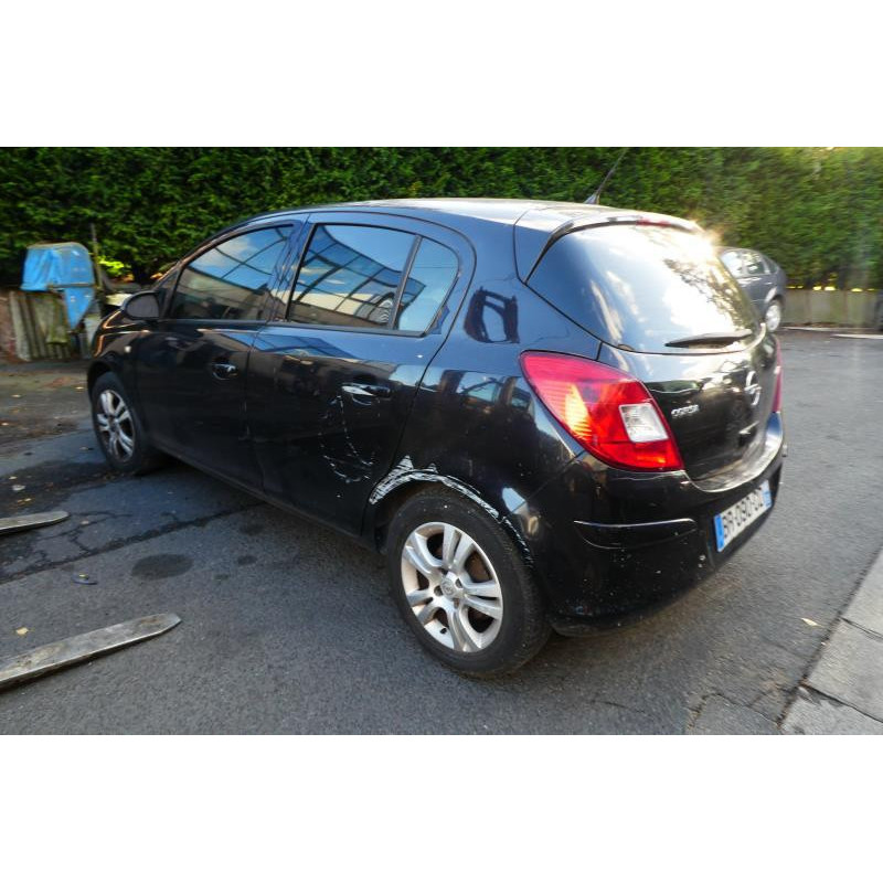 Compresseur clim OPEL CORSA D Photo n°21