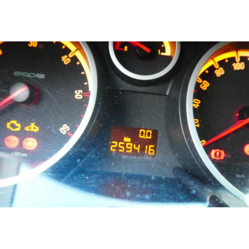 Compresseur clim OPEL CORSA D Photo n°22