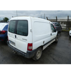 Pare choc arriere PEUGEOT PARTNER 1