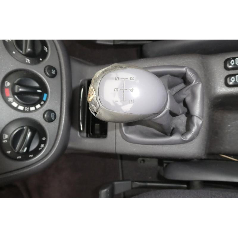 Compresseur clim MERCEDES CLASSE A 168 Photo n°10