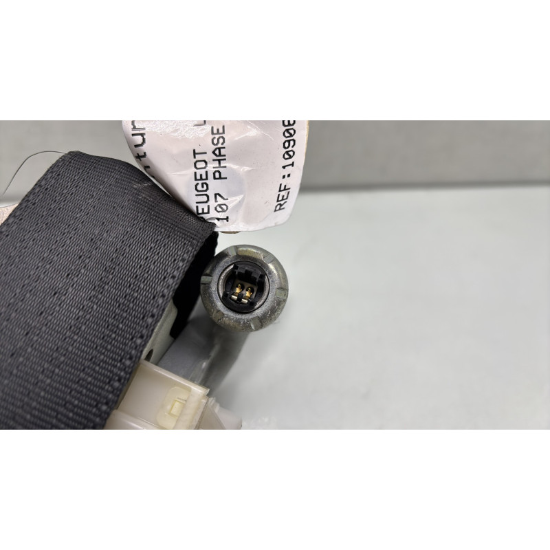 Pretensionneur de ceinture avant droit PEUGEOT 107 Photo n°5