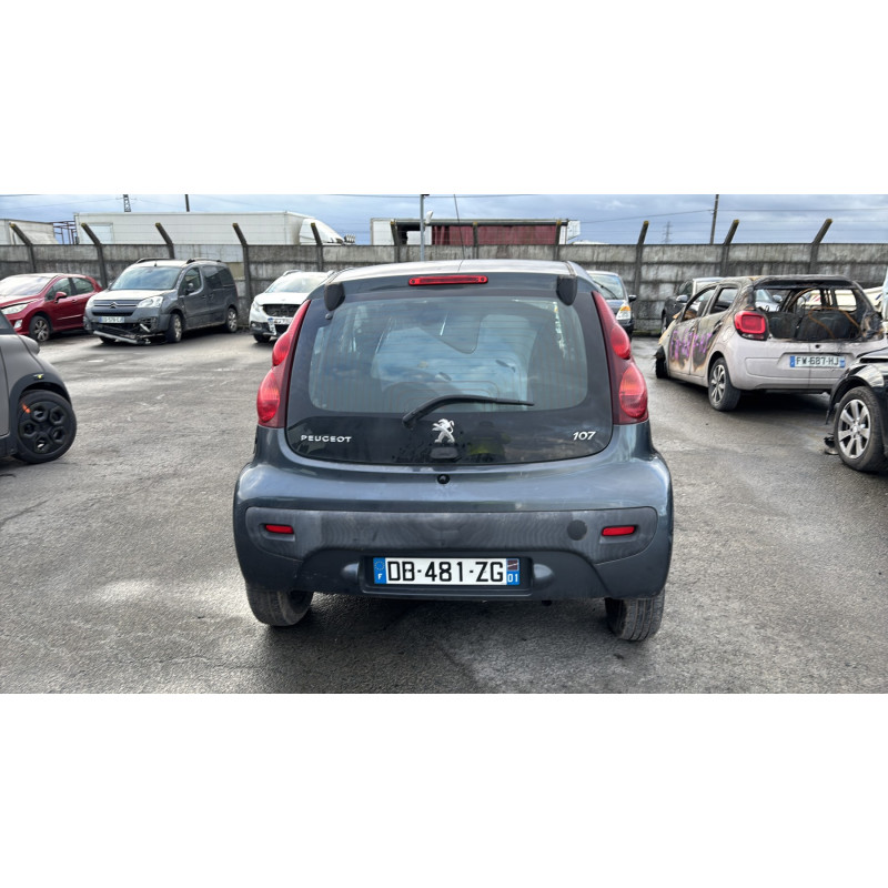 Interrupteur de leve vitre avant droit PEUGEOT 107 Photo n°19