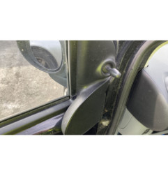 Interrupteur de leve vitre avant droit PEUGEOT 107