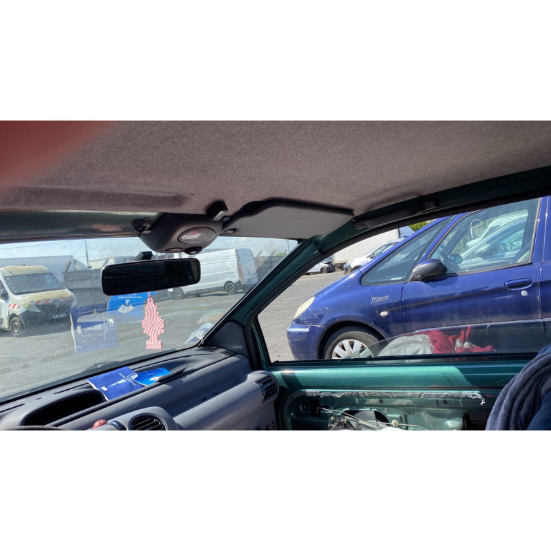 Porte avant droit RENAULT TWINGO 1 Photo n°19